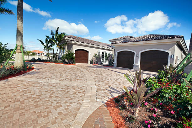 Best Driveway Resurfacing Pavers  in Fredonia, WI